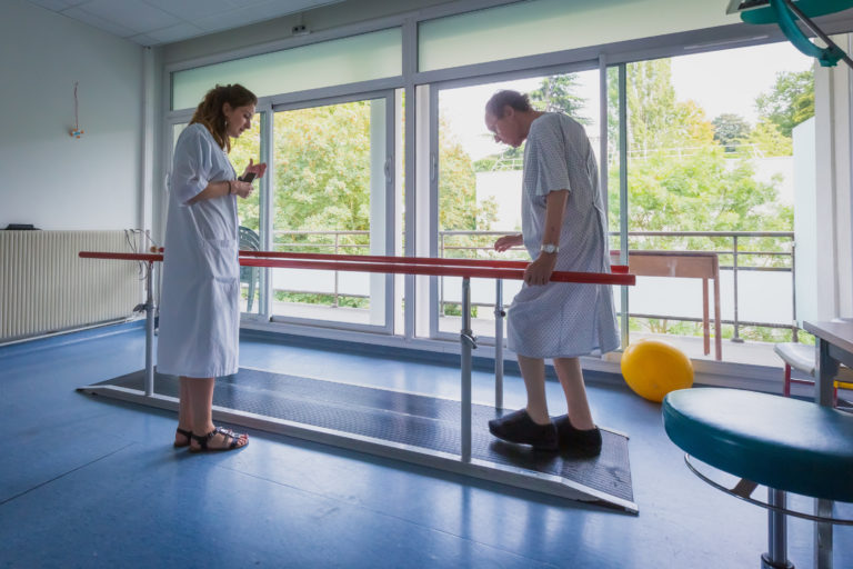 L'activité de rééducation dans le service de SSR - Centre Hospitalier ...